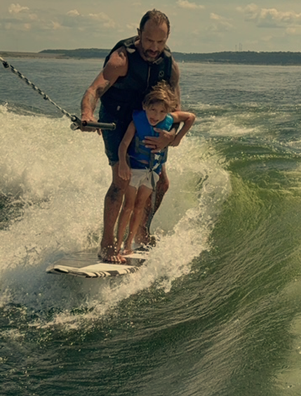 Lake_surfers2